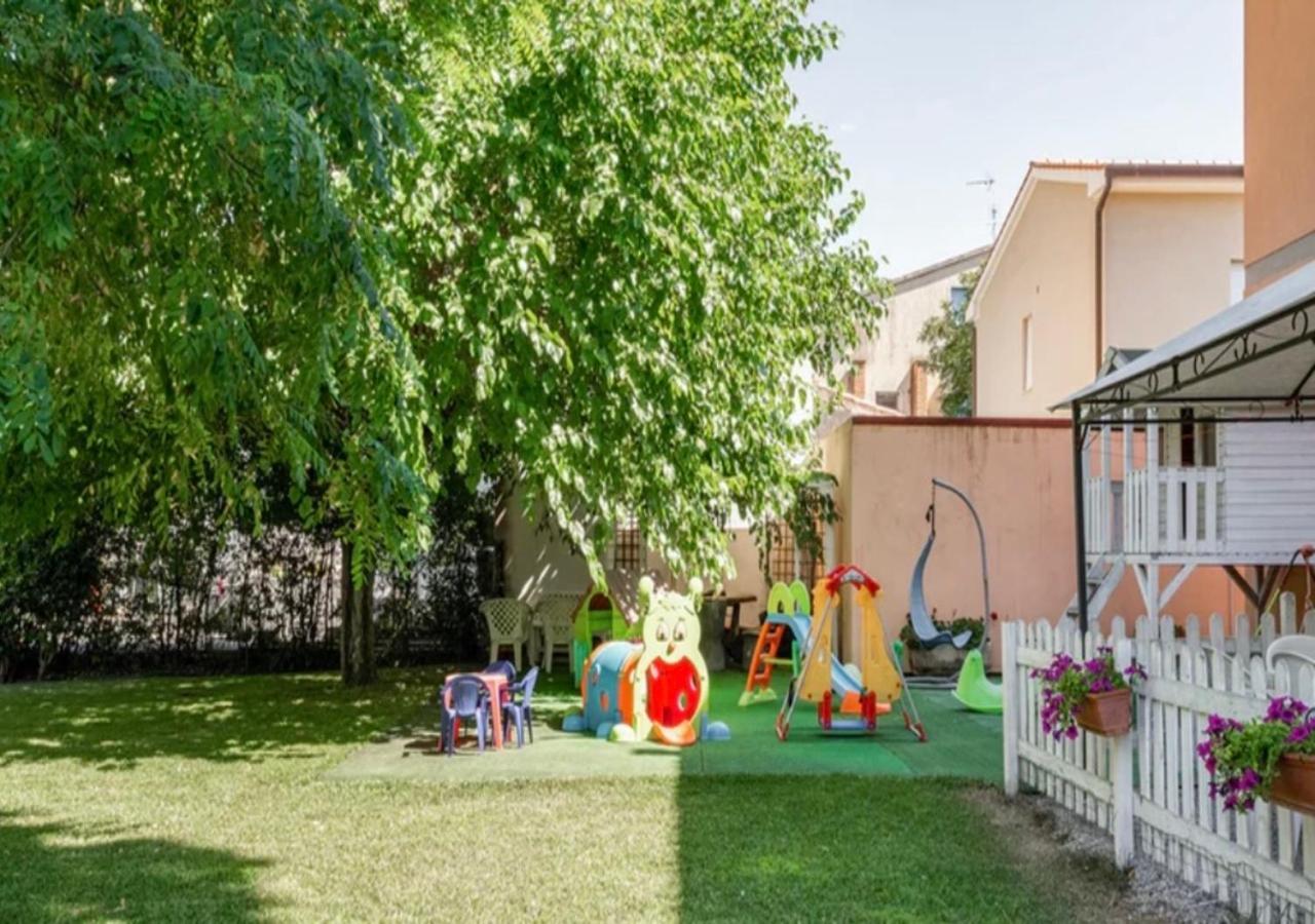 La Meria Di Maria La Terrazza مارينا دي غروسيتو المظهر الخارجي الصورة